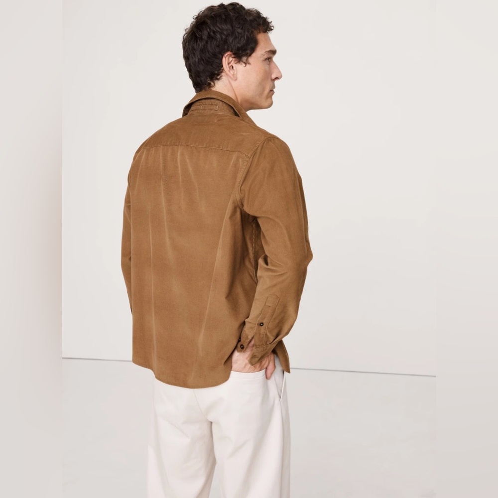 NWT Banana Republic Standard-Fit Lightweight Corduroy Shirt | Dark Olive Green - Picture 3 of 8